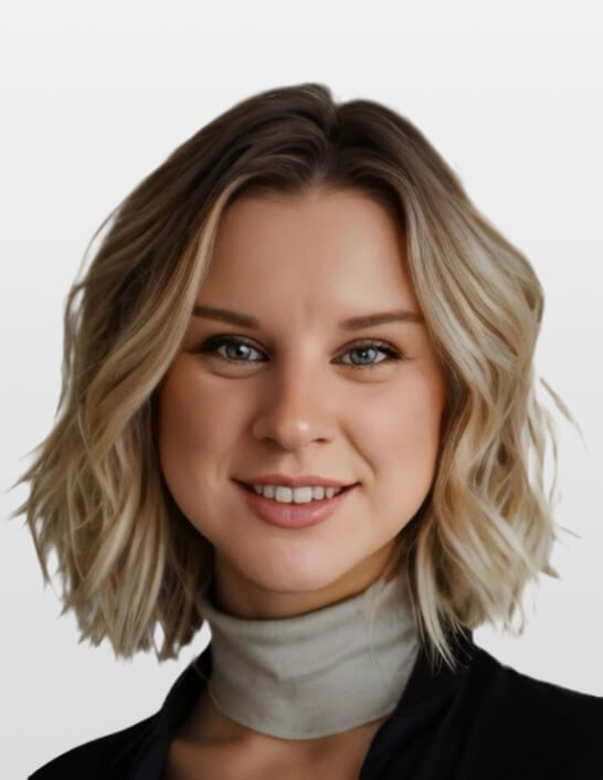 Person with wavy blonde hair.